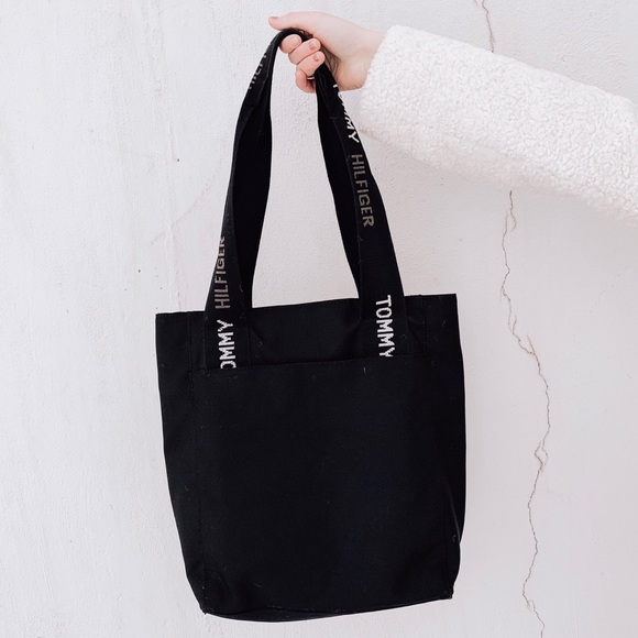 TOMMY HILFIGER SPORT TOTE - Picture 4 of 4